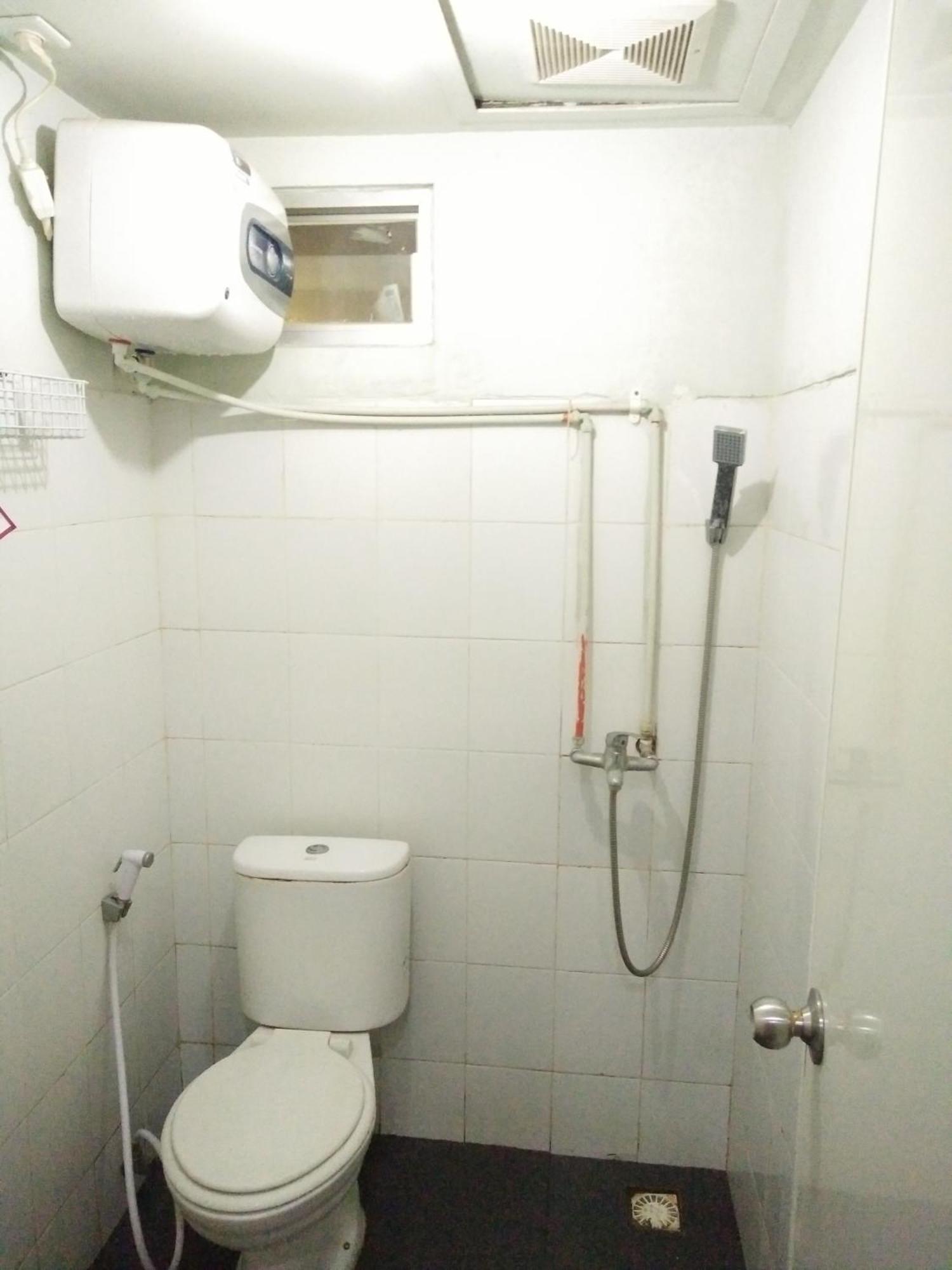 Apartment The Suites Metro By Yudis Bandung Zimmer foto
