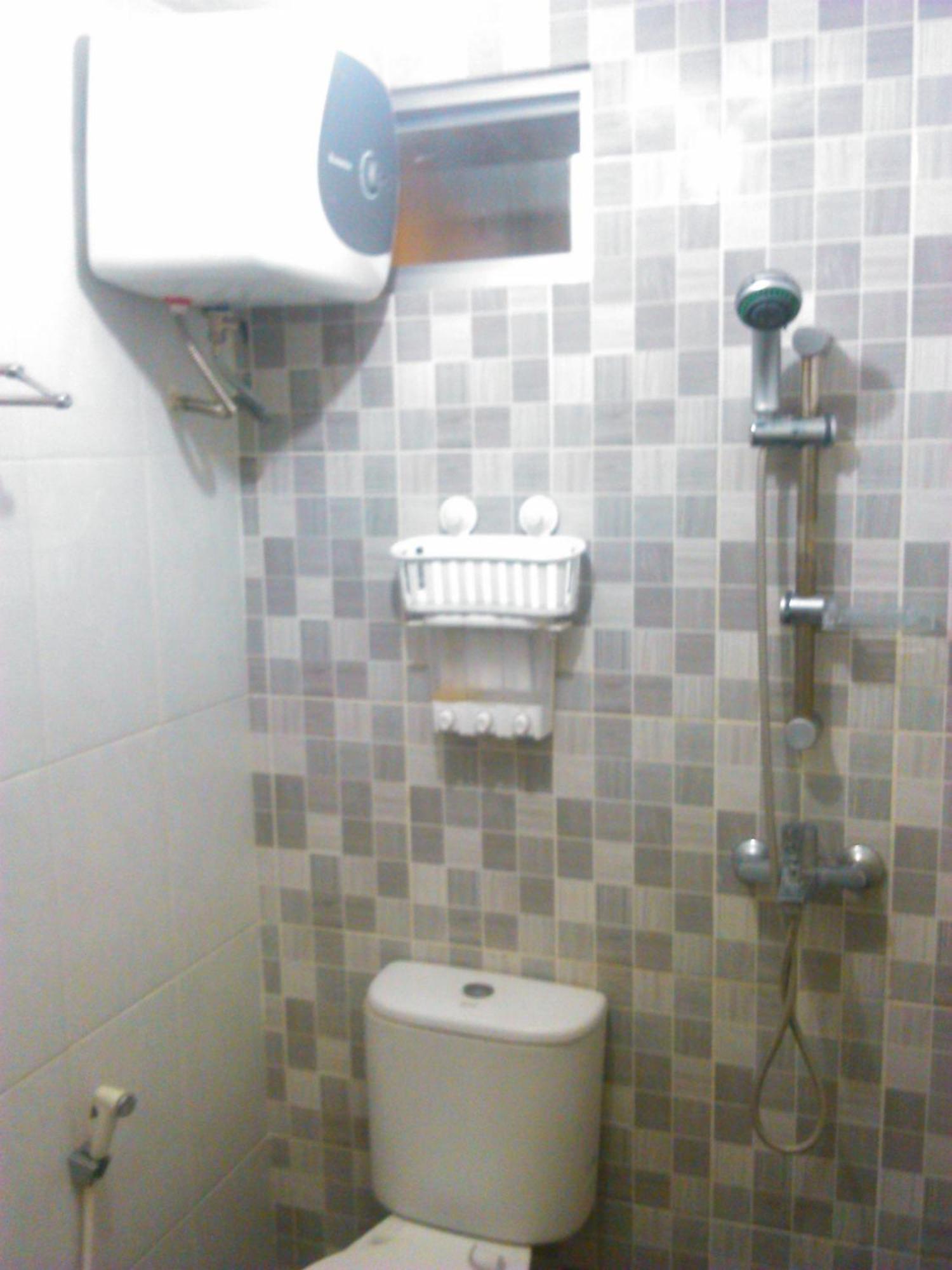 Apartment The Suites Metro By Yudis Bandung Zimmer foto